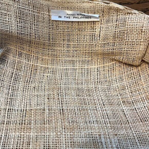 Sweet Vintage Boho Basket from the Philippines - Picture 3 of 4